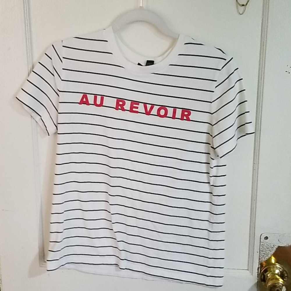 Forever 21 Tshirt